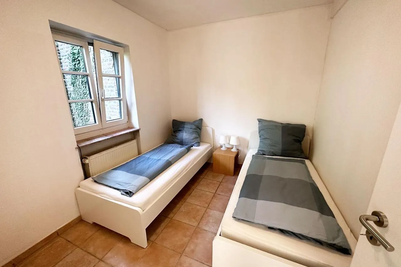 Nuessenberger Hof Apartments 쾰른