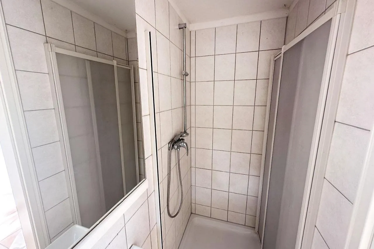 Nuessenberger Hof Apartments 쾰른 0*,